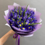 Букет из 19 синих ирисов