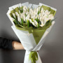 Букет из 39 белых ирисов